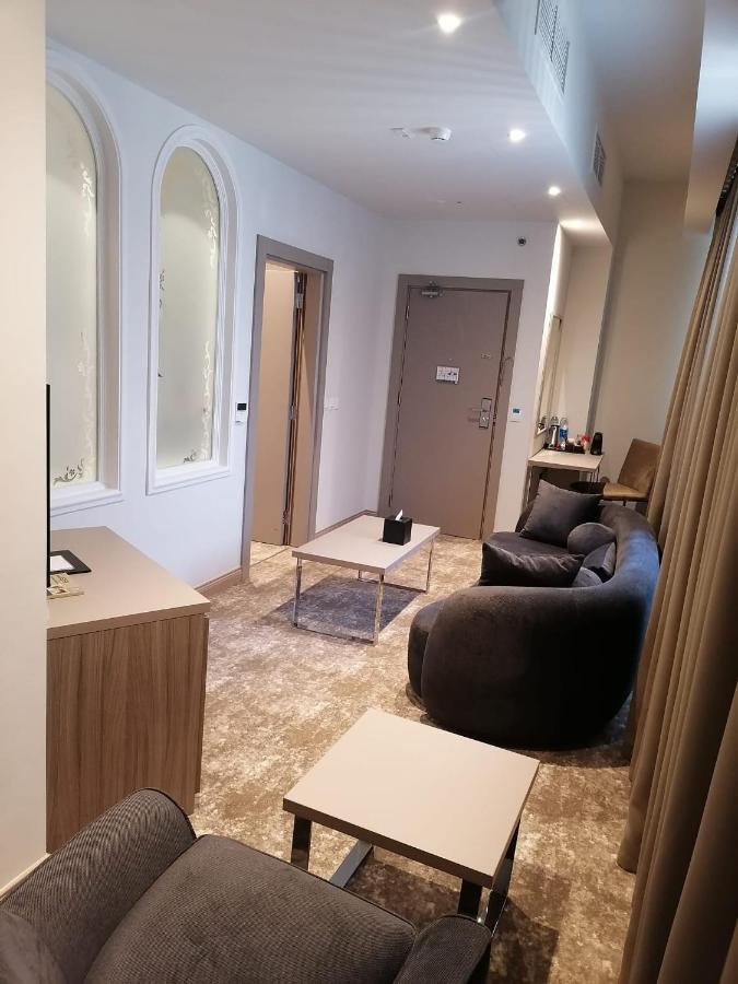 Gloria Hotel & Suites โดฮา ภายนอก รูปภาพ