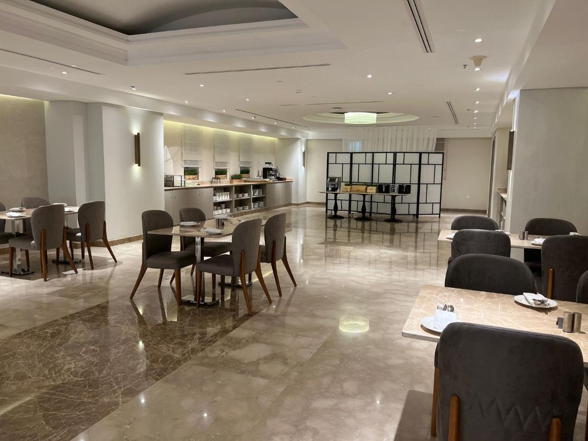 Gloria Hotel & Suites โดฮา ภายนอก รูปภาพ