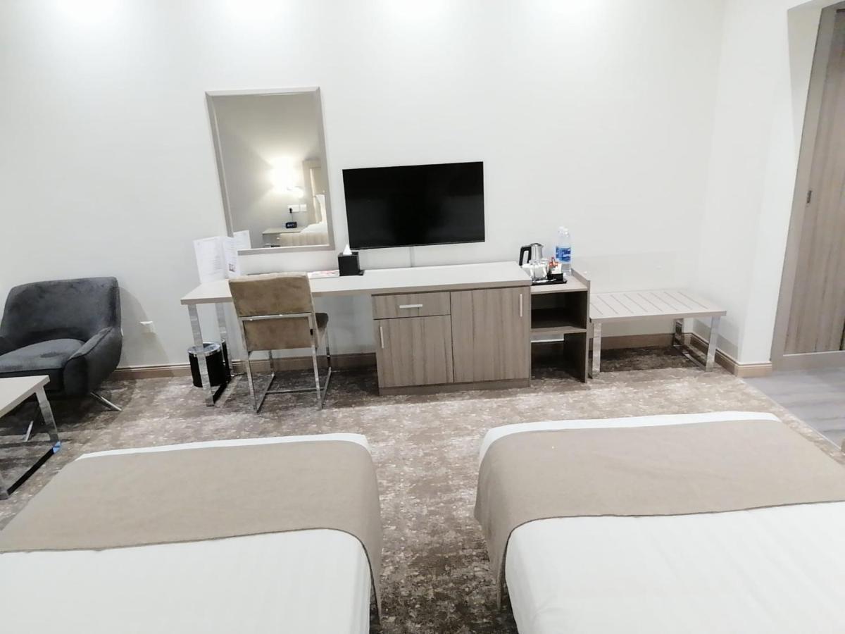Gloria Hotel & Suites โดฮา ภายนอก รูปภาพ